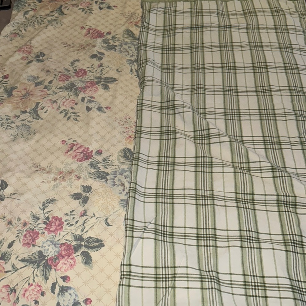 2-Vintage King Size Pillowcases